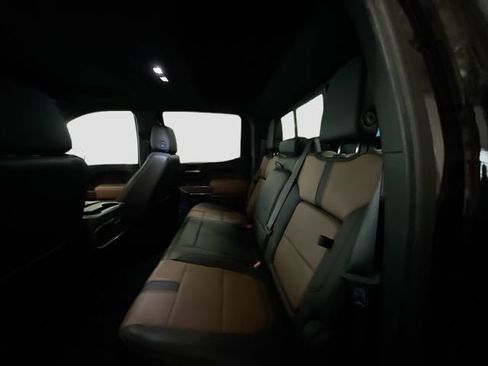 Used 2021 Chevrolet Silverado 1500 High Country w/ Technology Package image 27