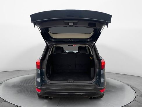 Used 2019 Ford Escape SE image 28