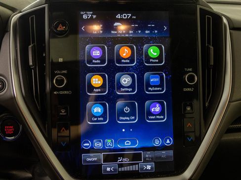 Used 2024 Subaru Crosstrek 2.0i Premium image 27