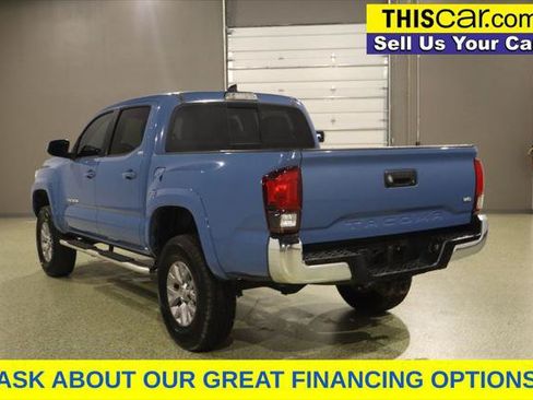 Used 2019 Toyota Tacoma SR5 RWD image 6