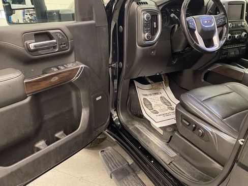 Used 2022 GMC Sierra 3500 SLT w/ SLT Preferred Package AWD/4WD image 20