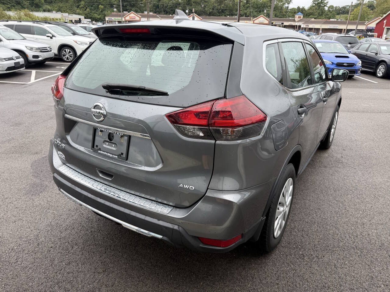 Used 2020 Nissan Rogue S AWD/4WD image 7