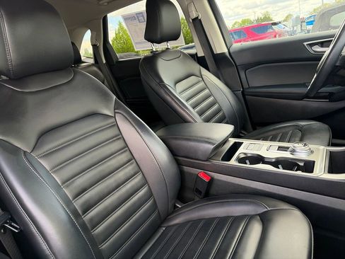 Used 2024 Ford Edge SEL w/ Convenience Package AWD/4WD image 12
