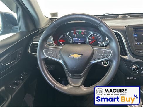 Used 2020 Chevrolet Equinox LT w/ Driver Convenience Package image 5