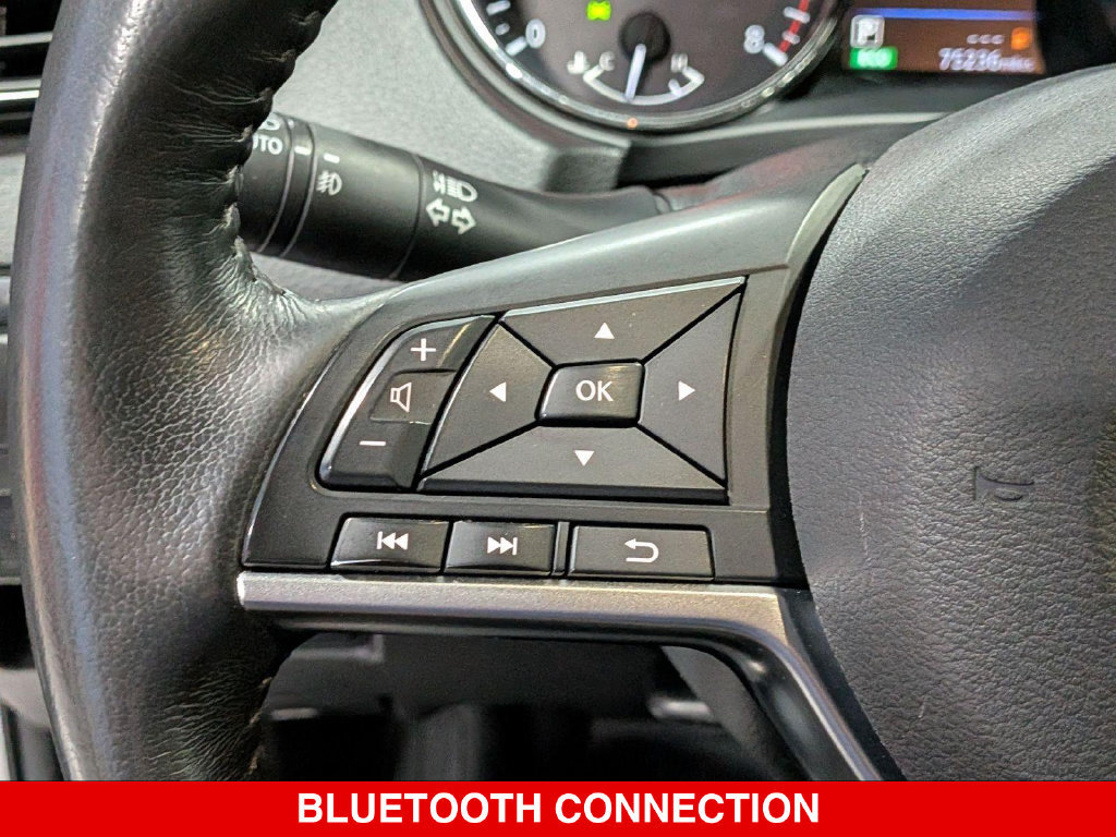Used 2019 Nissan Rogue SV w/ Premium Package AWD/4WD image 17