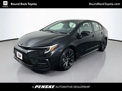 Used 2026 Toyota Corolla SE FWD image 1