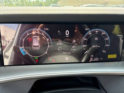 New 2026 Volkswagen Tiguan SE R-Line AWD/4WD image 23