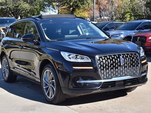 Certified 2025 Lincoln Corsair Grand Touring w/ Equipment Group 301A image 4