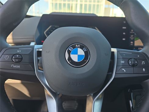 Used 2025 BMW X1 xDrive28i image 21