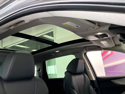 Used 2025 Acura MDX image 28