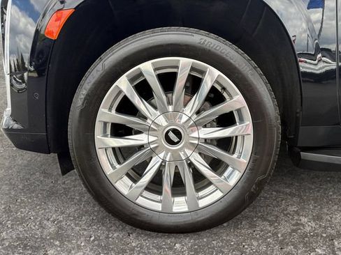 Certified 2024 Cadillac Escalade Premium Luxury w/ LPO, Floor Liner Package AWD/4WD image 14