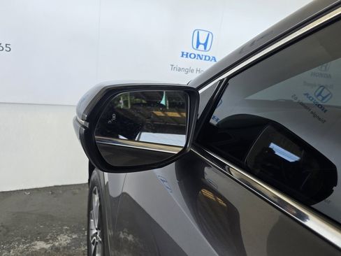 Used 2020 Honda CR-V EX image 41