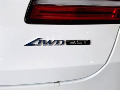 Used 2022 Genesis GV80 3.5T AWD/4WD image 10