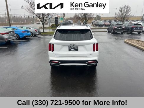 Certified 2023 Kia Sorento SX image 13