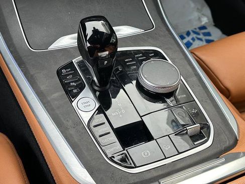 Certified 2022 BMW X5 xDrive45e image 26