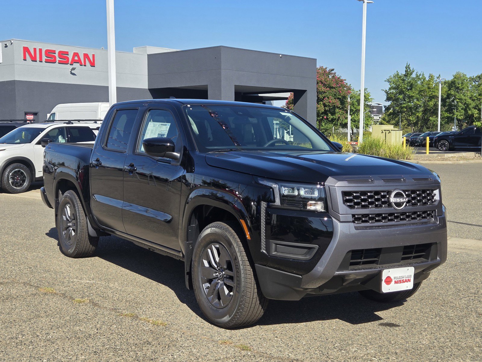 New 2026 Nissan Frontier SV w/ SV Convenience Package RWD image 1