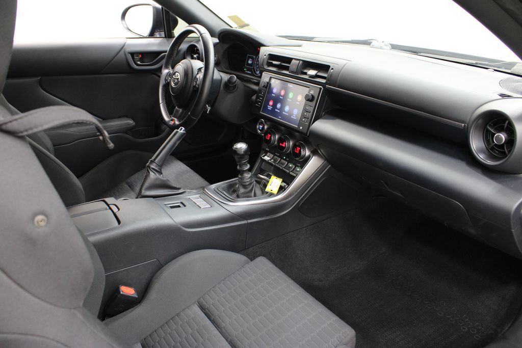 Used 2023 Toyota GR86 RWD image 22