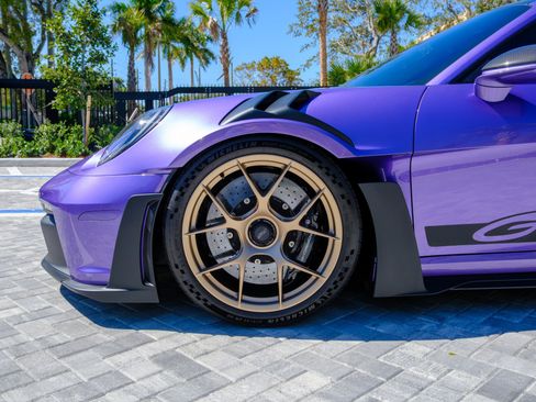 Used 2024 Porsche 911 GT3 RS image 8