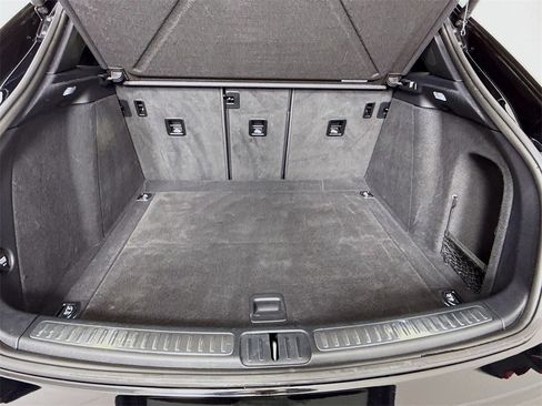 Used 2017 Porsche Macan image 28