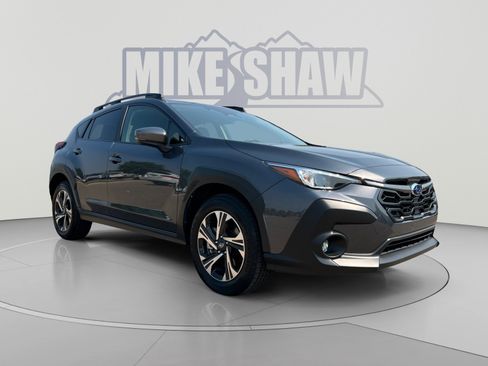 Used 2025 Subaru Crosstrek 2.5i Premium AWD/4WD image 7