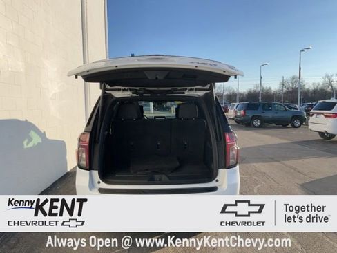 Used 2022 Chevrolet Tahoe RST w/ Luxury Package image 8