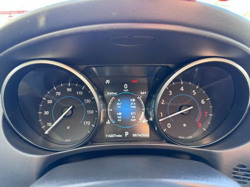 Used 2018 Jaguar XE Prestige AWD/4WD image 18