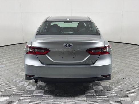 Used 2023 Toyota Camry LE FWD image 6