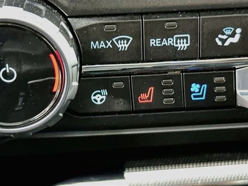Used 2024 Ford F150 Lariat AWD/4WD image 17