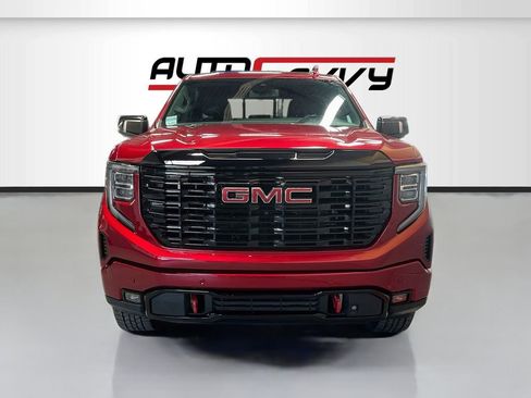 Used 2022 GMC Sierra 1500 AT4 w/ AT4 Premium Package AWD/4WD image 2