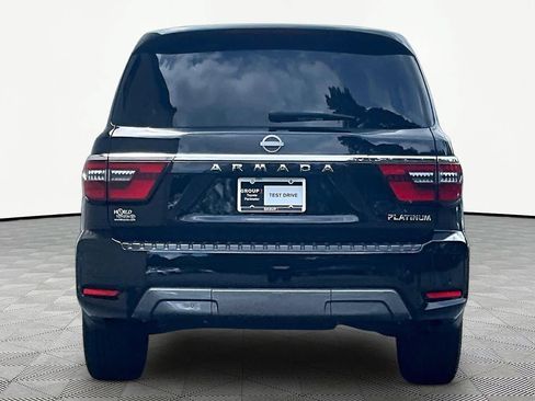 Used 2024 Nissan Armada Platinum w/ Captain's Chairs Package RWD image 5
