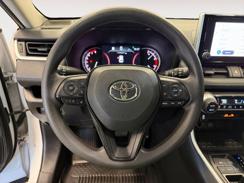 Used 2024 Toyota RAV4 XLE image 14