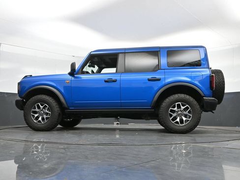 Used 2025 Ford Bronco Badlands AWD/4WD image 44