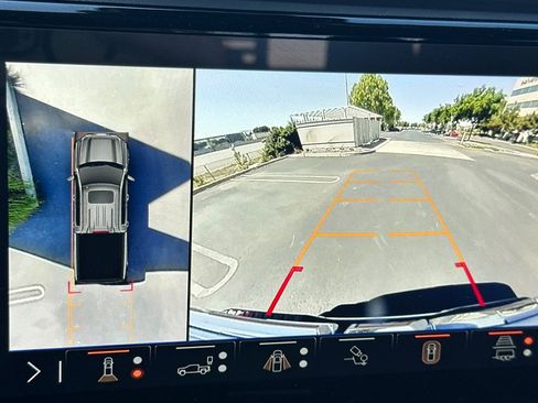 Used 2025 GMC Sierra 1500 Denali w/ Denali Reserve Package image 26