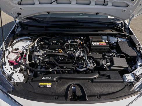Used 2025 Toyota Corolla SE FWD image 36