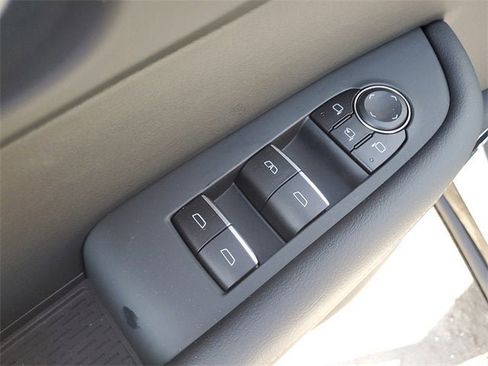 New 2026 Buick Enclave Sport Touring image 18