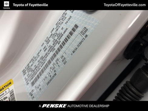 Used 2025 Ford Bronco Badlands image 35