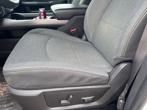 Used 2022 RAM 2500 Big Horn w/ Level C Equiment Group image 9