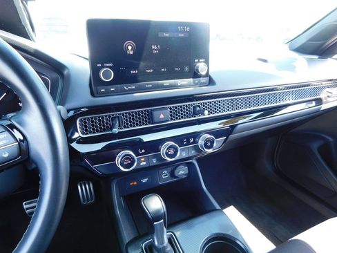 Used 2022 Honda Civic Sport image 28