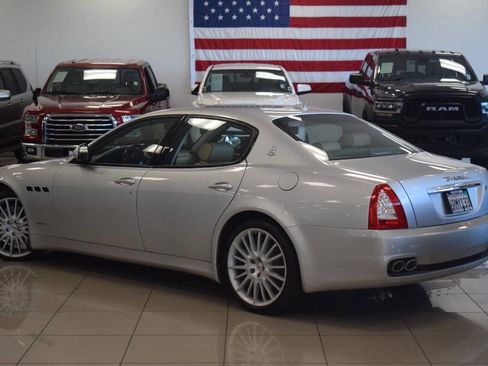 Used 2011 Maserati Quattroporte S RWD image 24