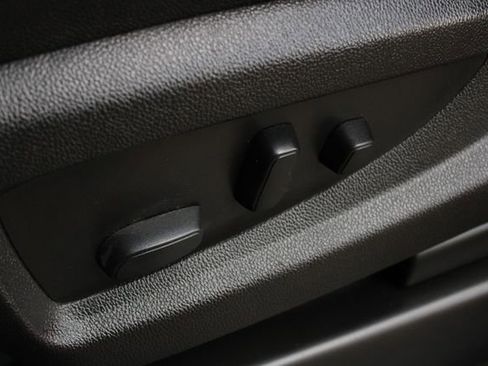 Used 2017 GMC Sierra 1500 SLT w/ SLT Premium Package image 3