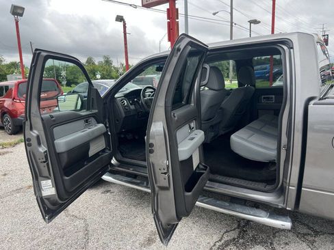 Used 2011 Ford F150 XLT w/ XLT Chrome Pkg image 18