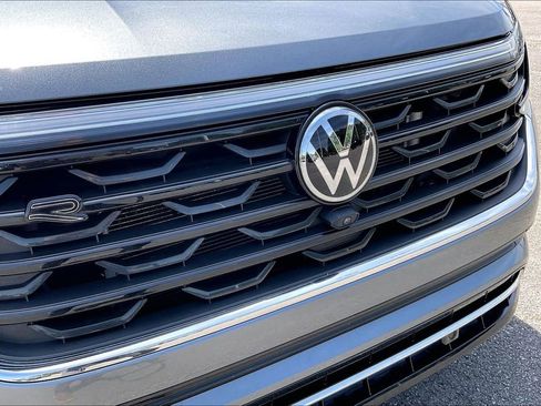 Used 2024 Volkswagen Atlas Cross Sport SEL Premium R-Line AWD/4WD image 27