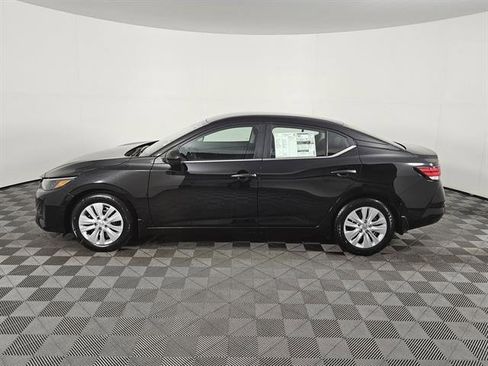 New 2025 Nissan Sentra S image 8