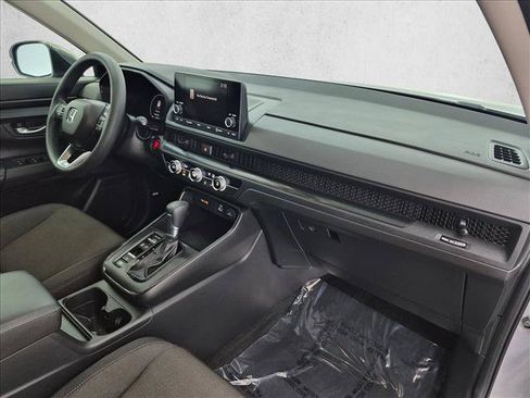 Used 2024 Honda CR-V LX image 24
