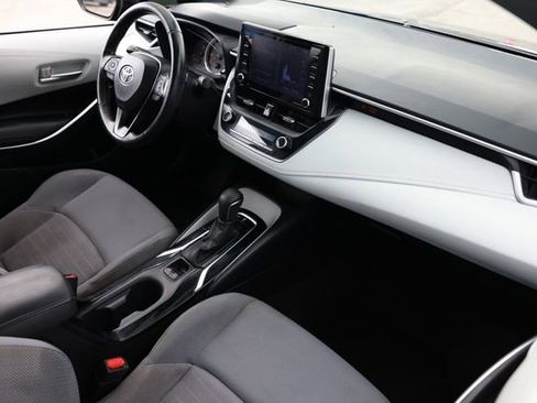 Used 2021 Toyota Corolla SE image 21