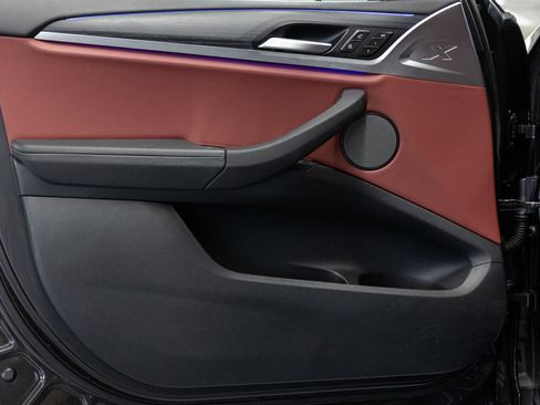 Used 2024 BMW X3 xDrive30i w/ Premium Package w/ZPA image 18