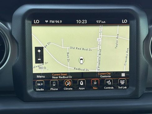 Used 2021 Jeep Gladiator Sport AWD/4WD image 18