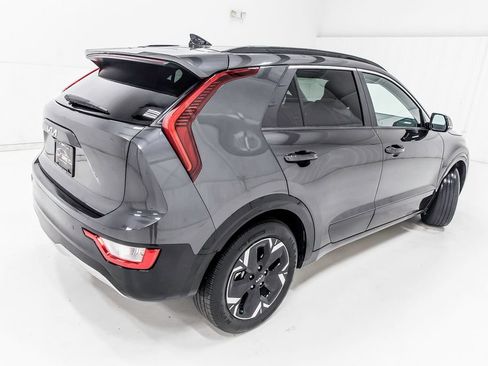 Used 2024 Kia Niro Wind FWD image 7
