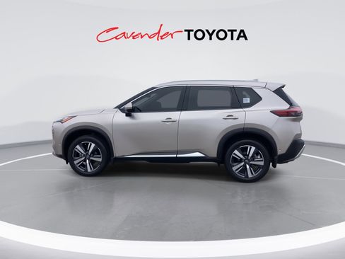 Used 2023 Nissan Rogue Platinum w/ Platinum Premium Package image 5