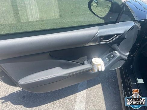 Used 2025 Toyota GR86 w/ ALL Weather Mat Package (TMS) RWD image 17